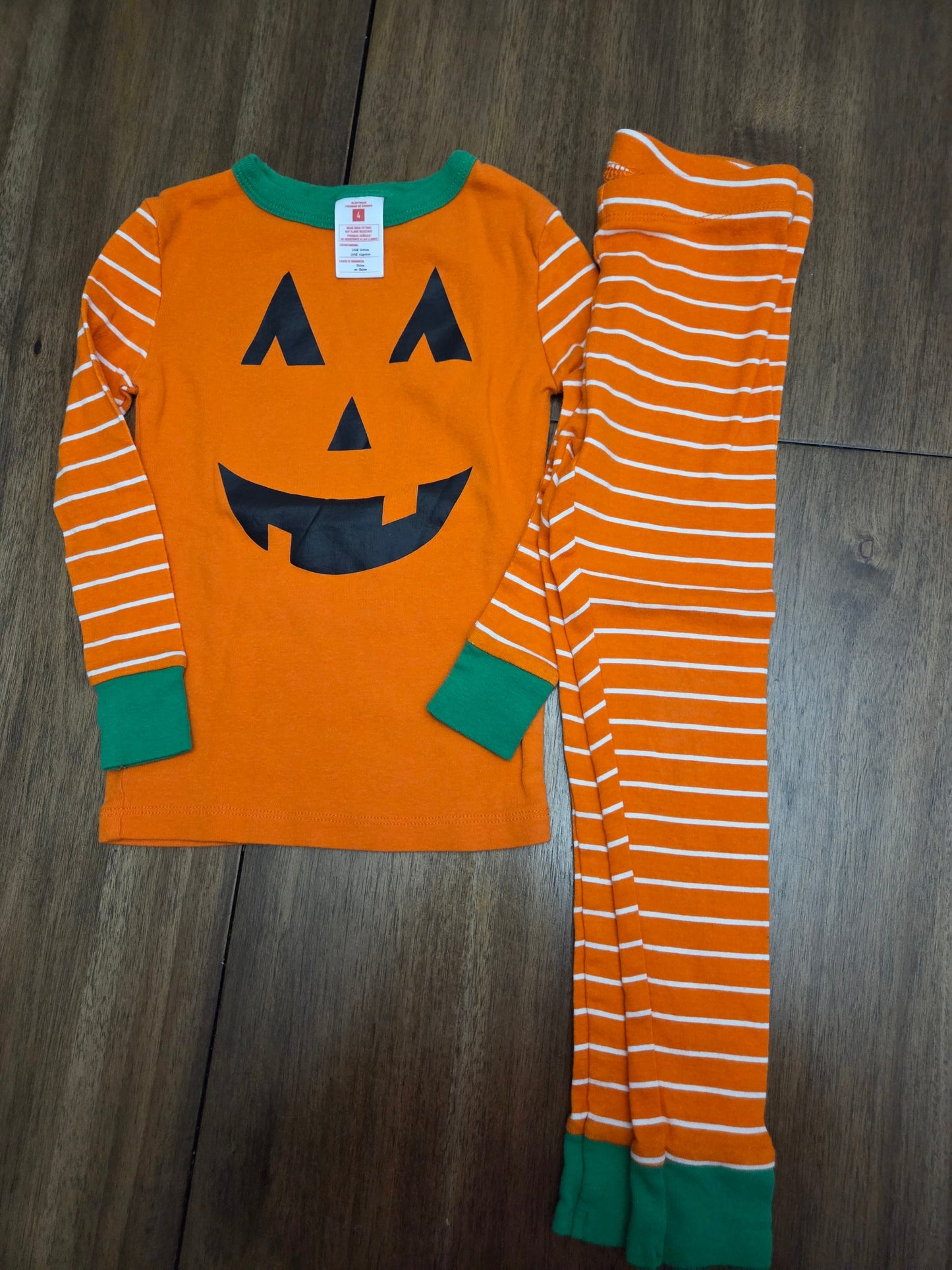 REDUCED Seller 184 Girls holiday pajamas size 4t