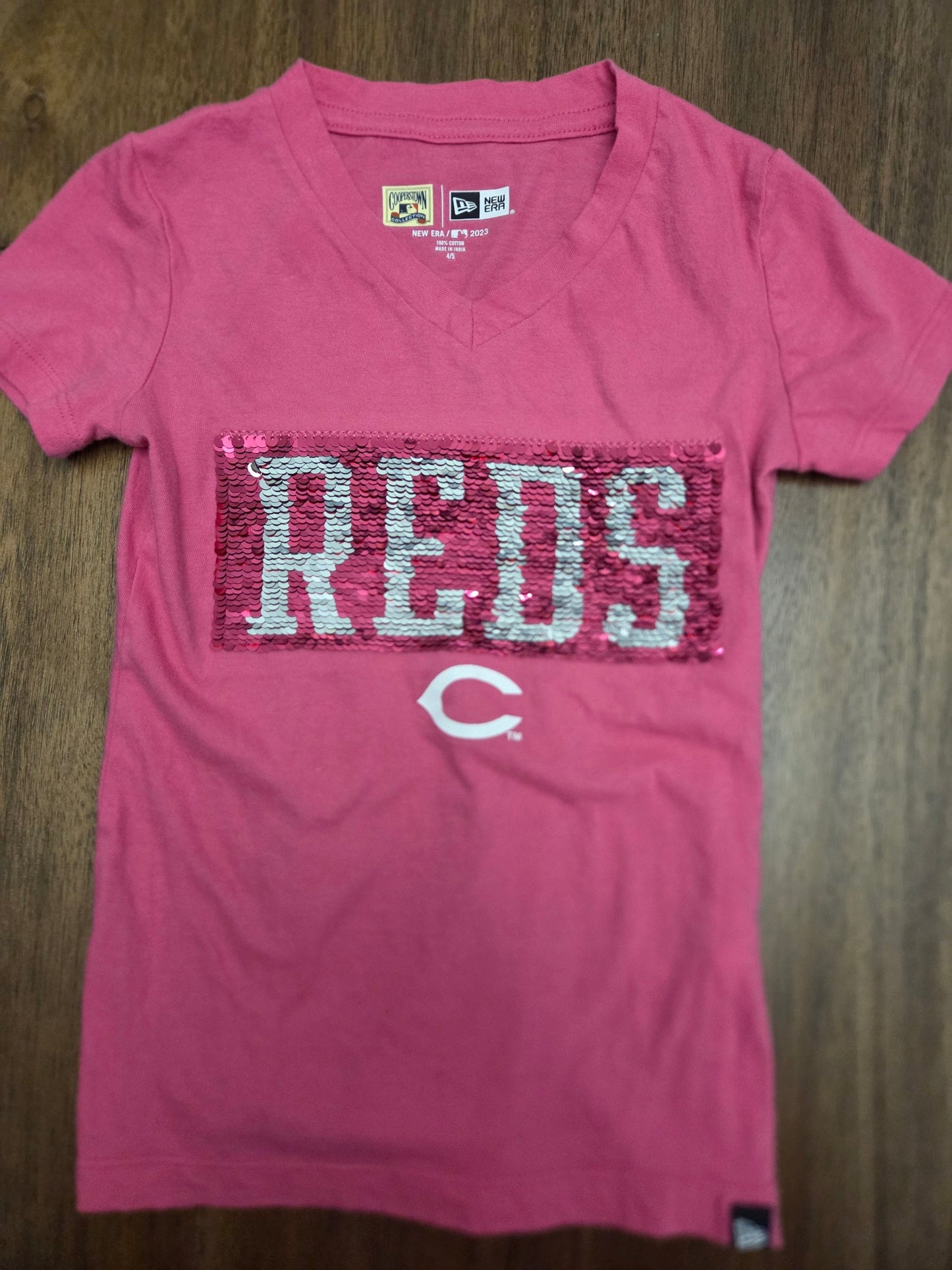 REDUCED Seller 184 Girls Bearcats and reds bundle size 4T