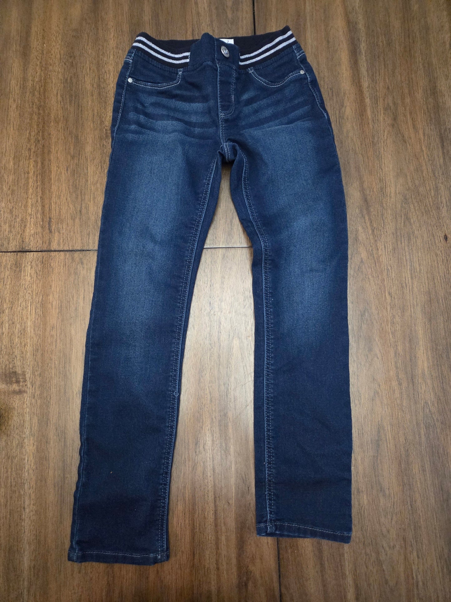 REDUCED Seller 184 girls diva zip up and jeans size small/7