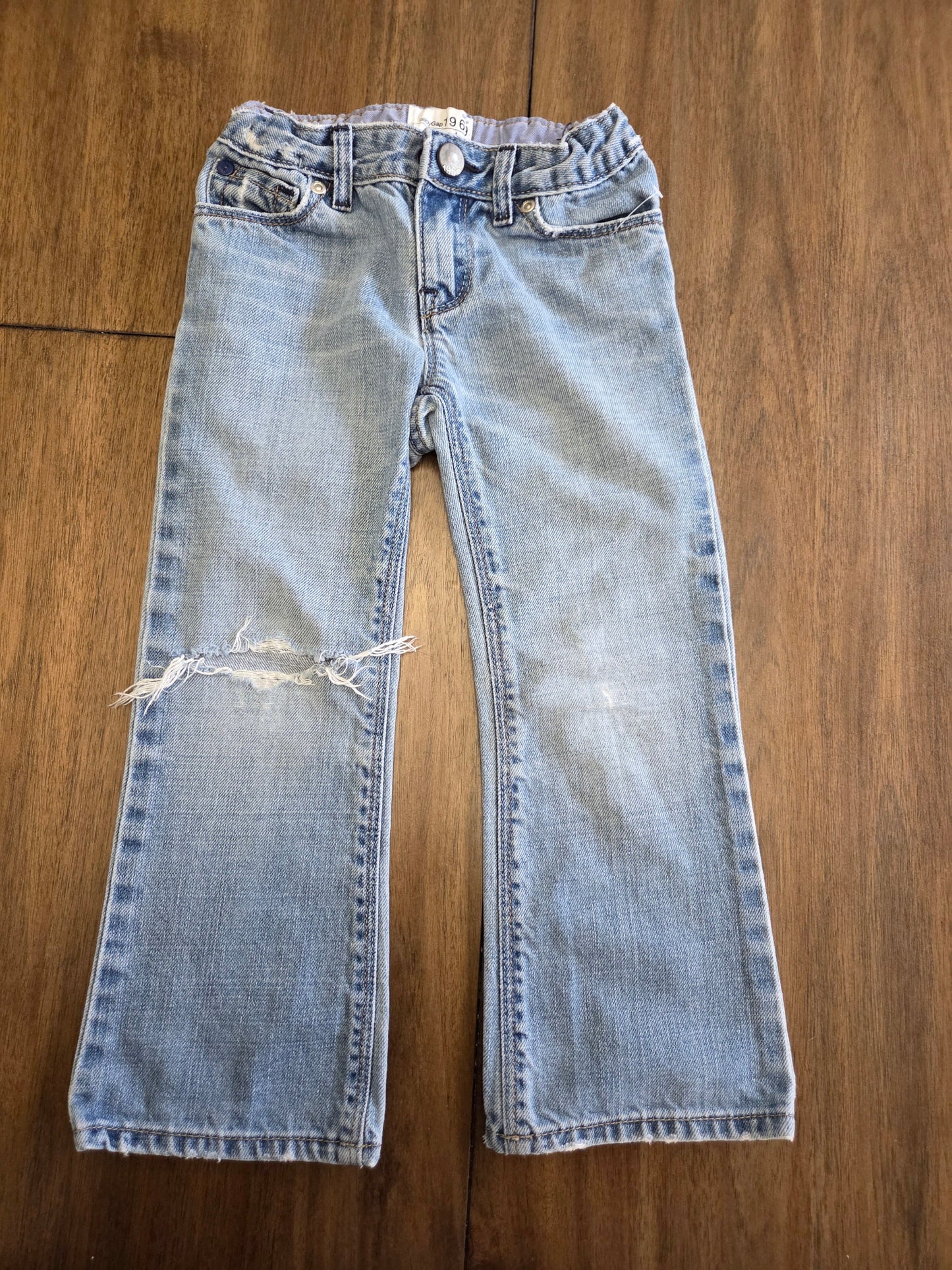 REDUCED Seller 184 girls flare gap and jessica simpson pants size 4