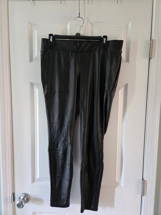 Seller 184 Women's Torrid black pleather leggings size 1