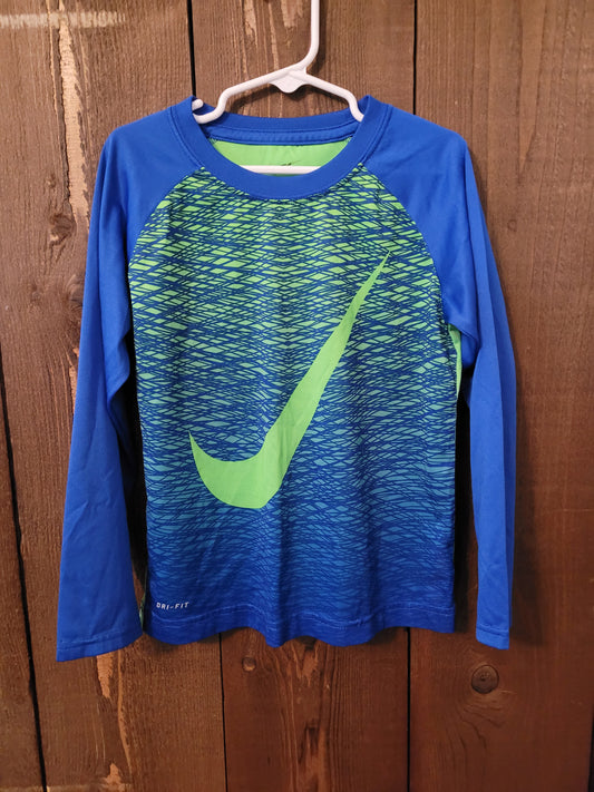 #109 Nike Dri-Fit Long-Sleeve Top Boys Size 7