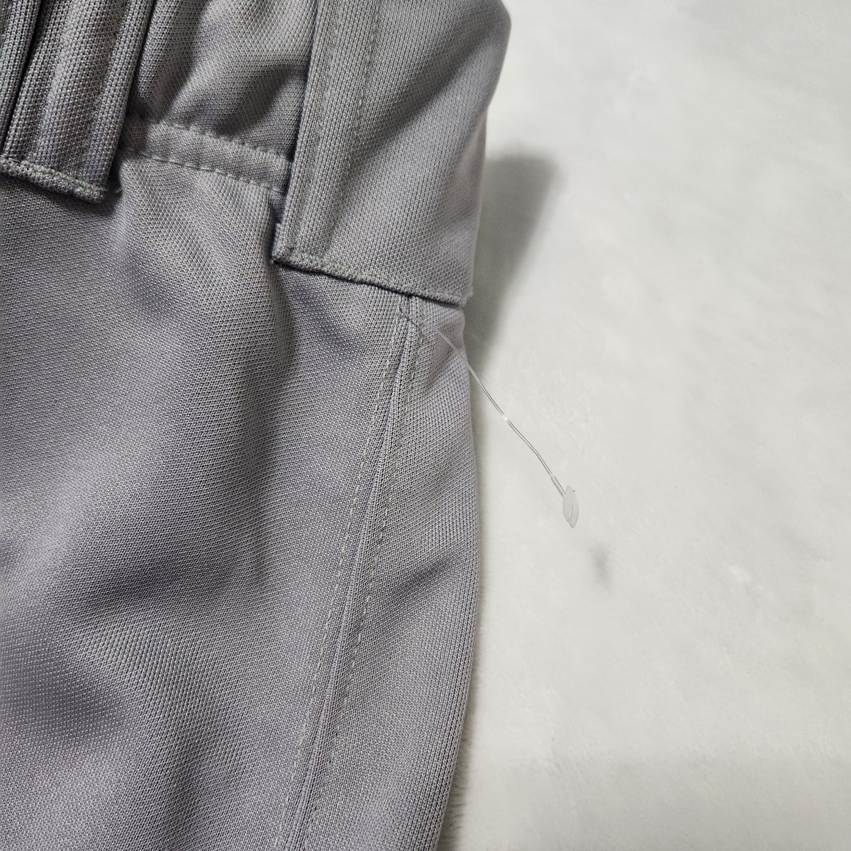 #167 NWOT Adidas YM 11-12 Gray Baseball Cropped Jersey Pants