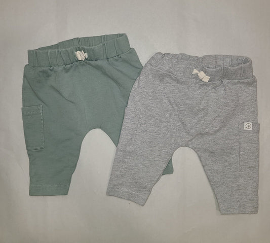 Seller #4 - Carter's Little Planet 0-3 month boy pant pair