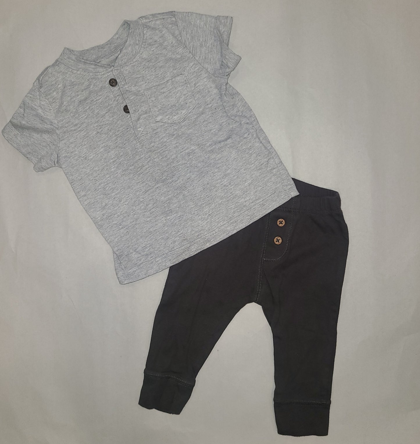 Seller #4 - Carter's 3-6 month boy short sleeve + pants outfit