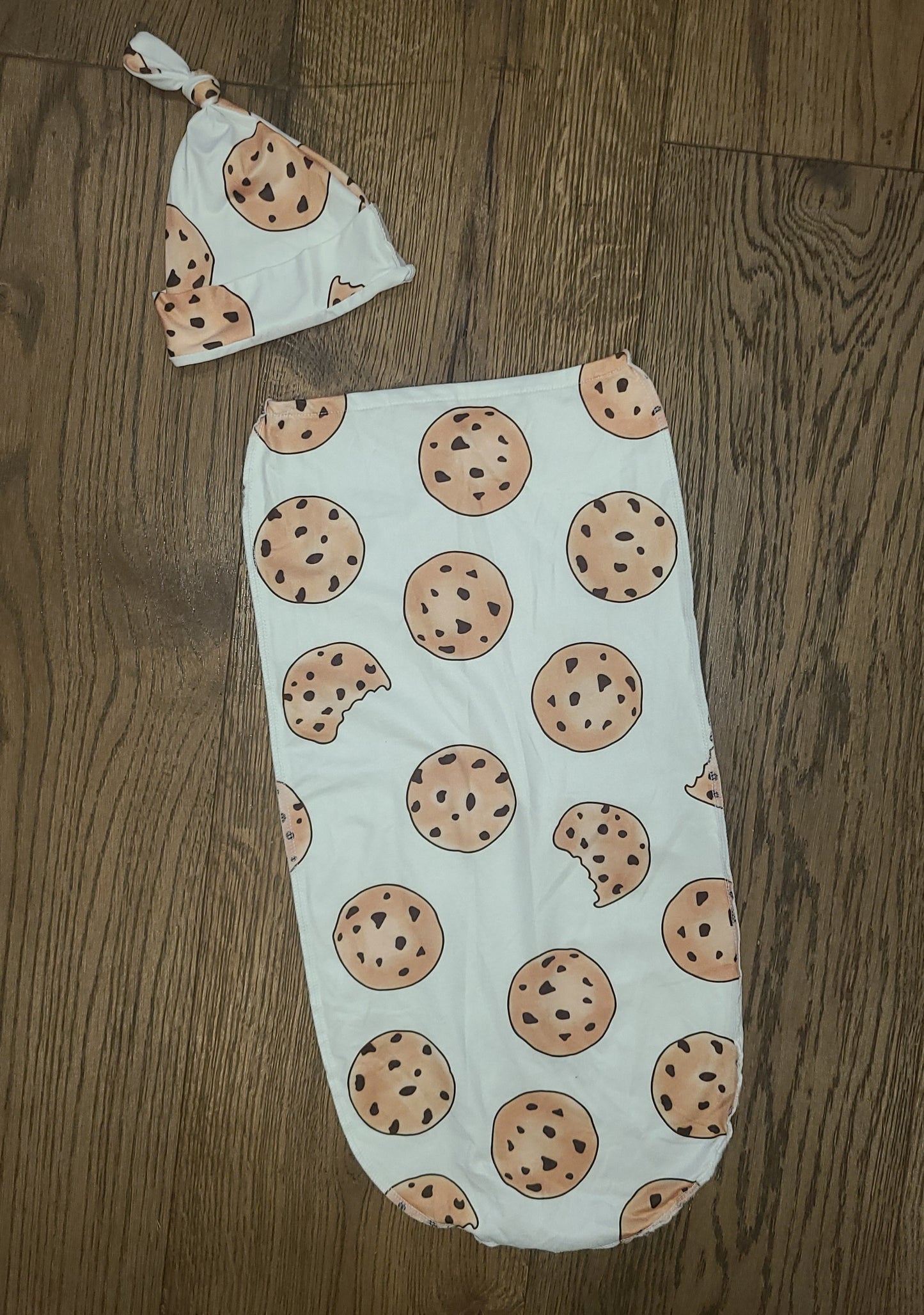 Seller #4 - Newborn Cookie Sack & Hat Outfit