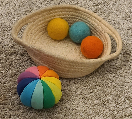 #188 Lovevery Treasure Basket with Felt Balls and Cotton Rainbow Ball