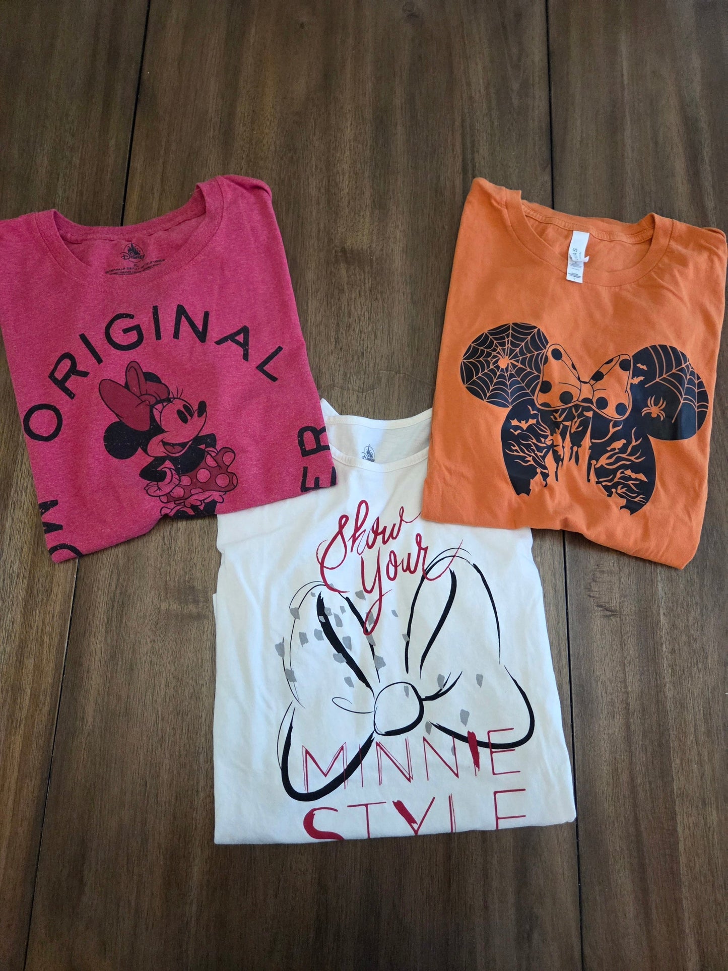 REDUCED Seller 184 Women's Disney tops size L/XL