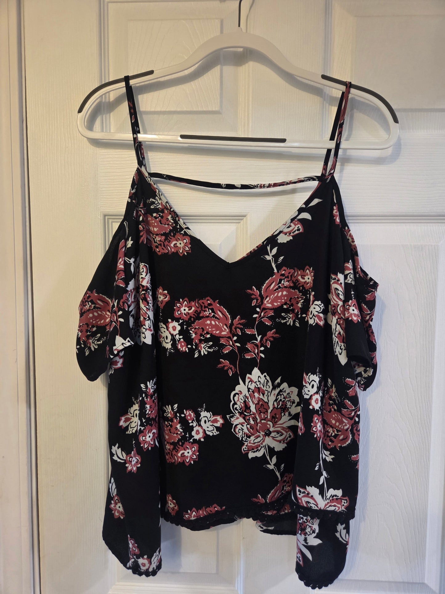 REDUCED Seller 184 Women's 1x charlotte rouse off the shoulder top