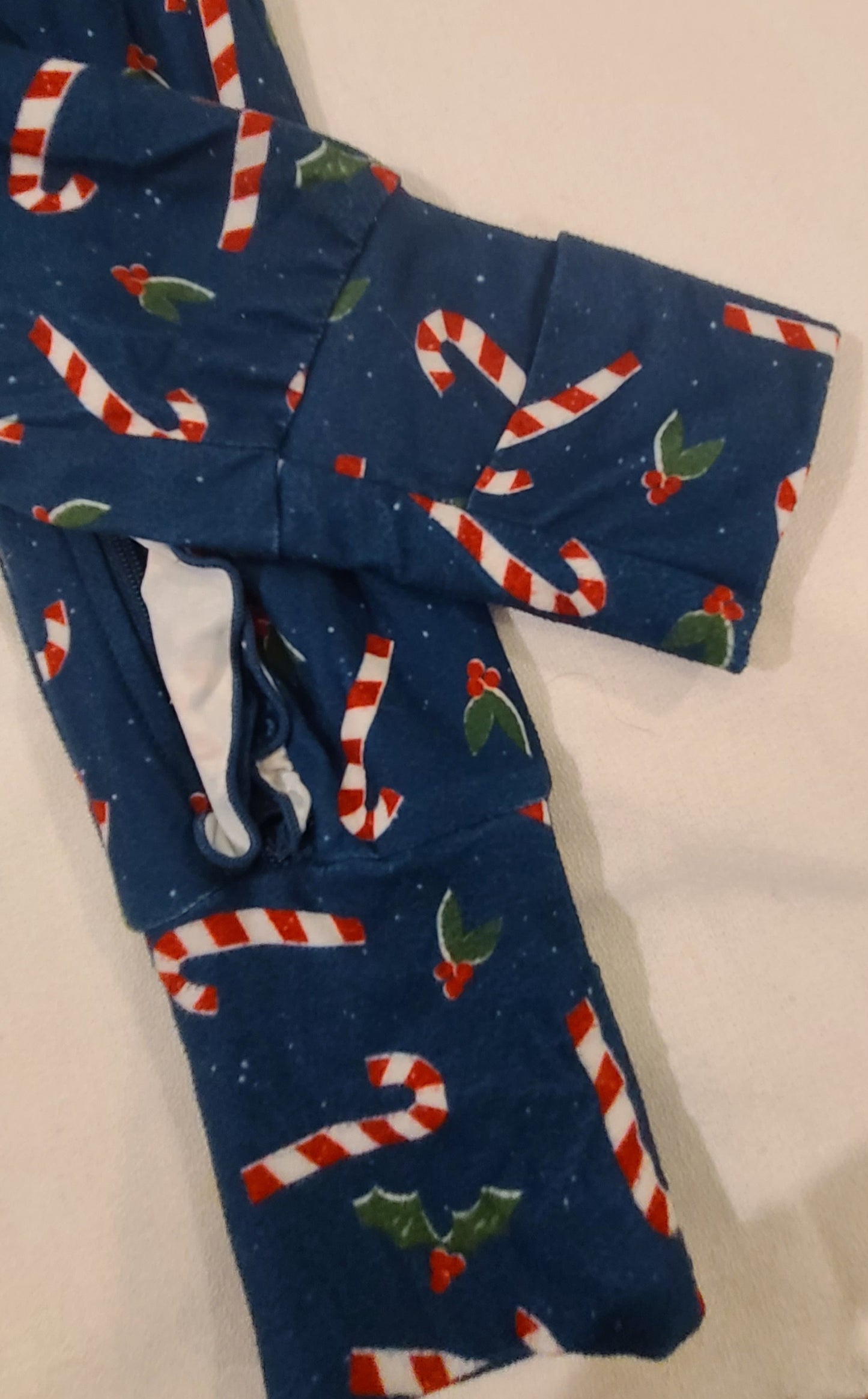 #188 Girls 2T Sweet Honey Candy Cane Layette