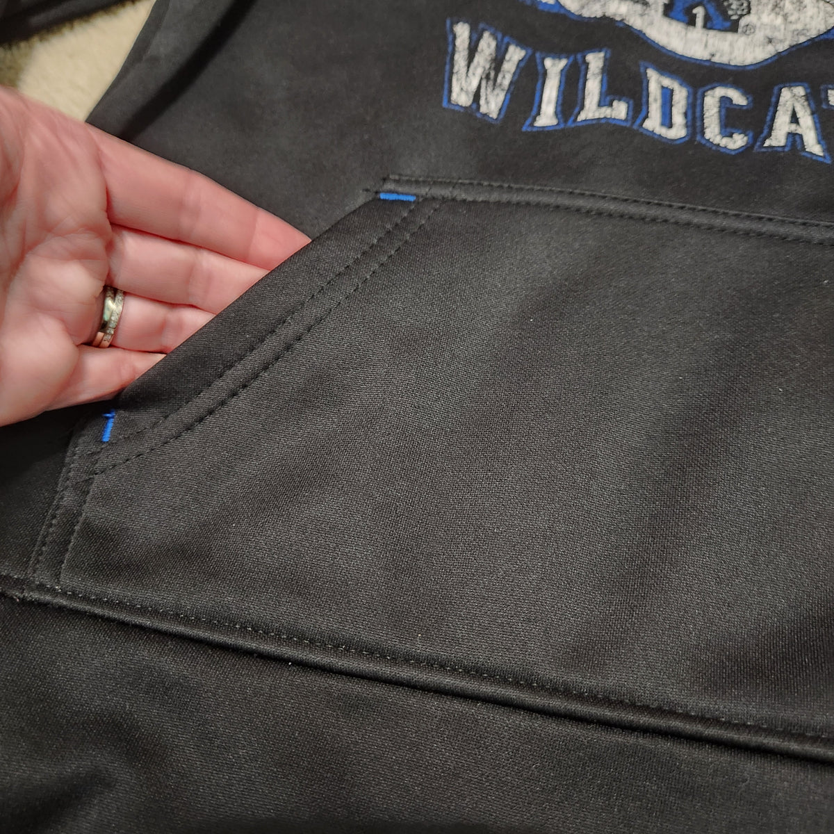 #167 Top Of The World University of Kentucky  Size 7 Hooded Sweatshirt