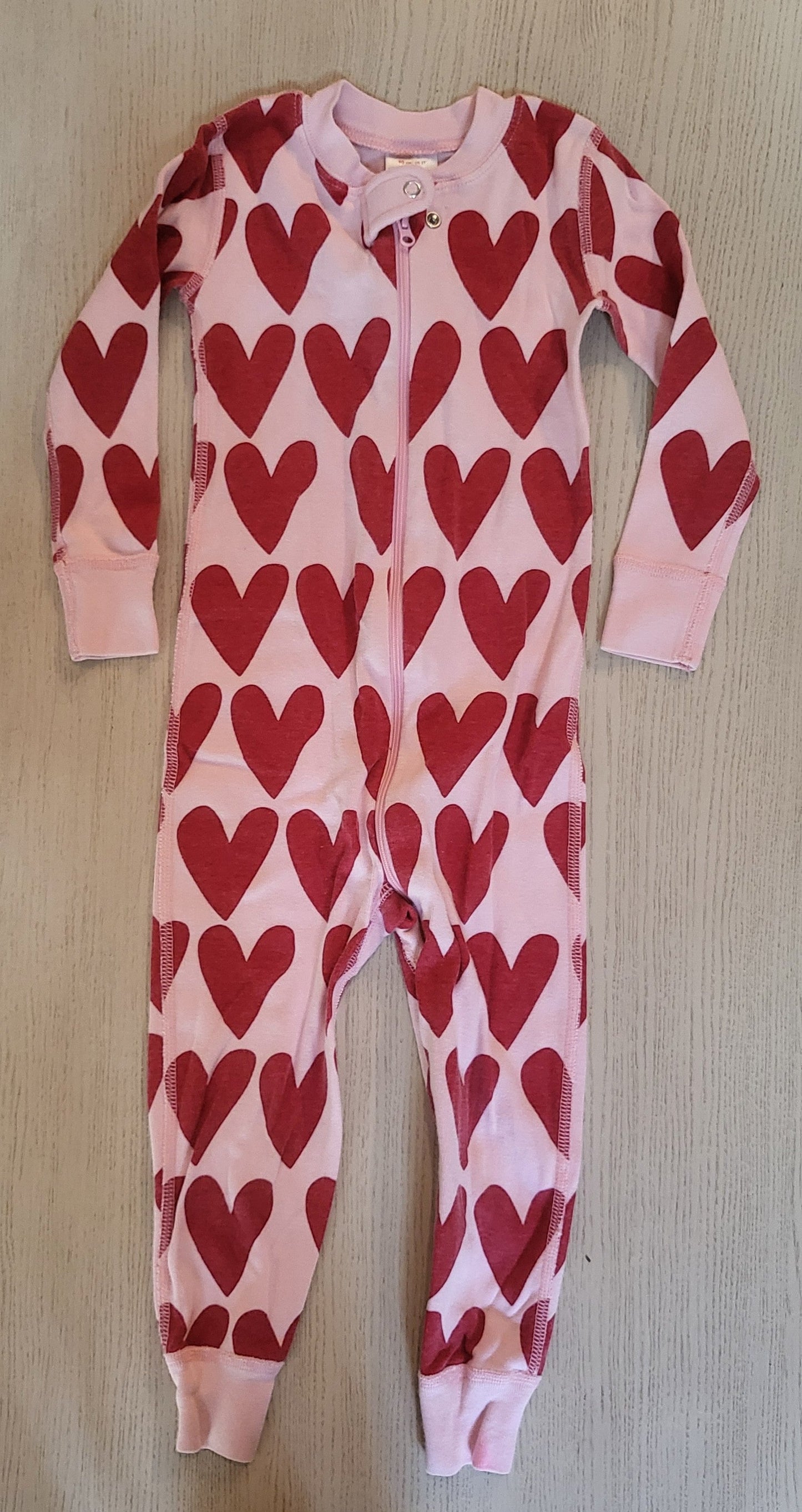 REDUCED: #9---  Girls 3T. Hanna Andersson Zip Sleeper.