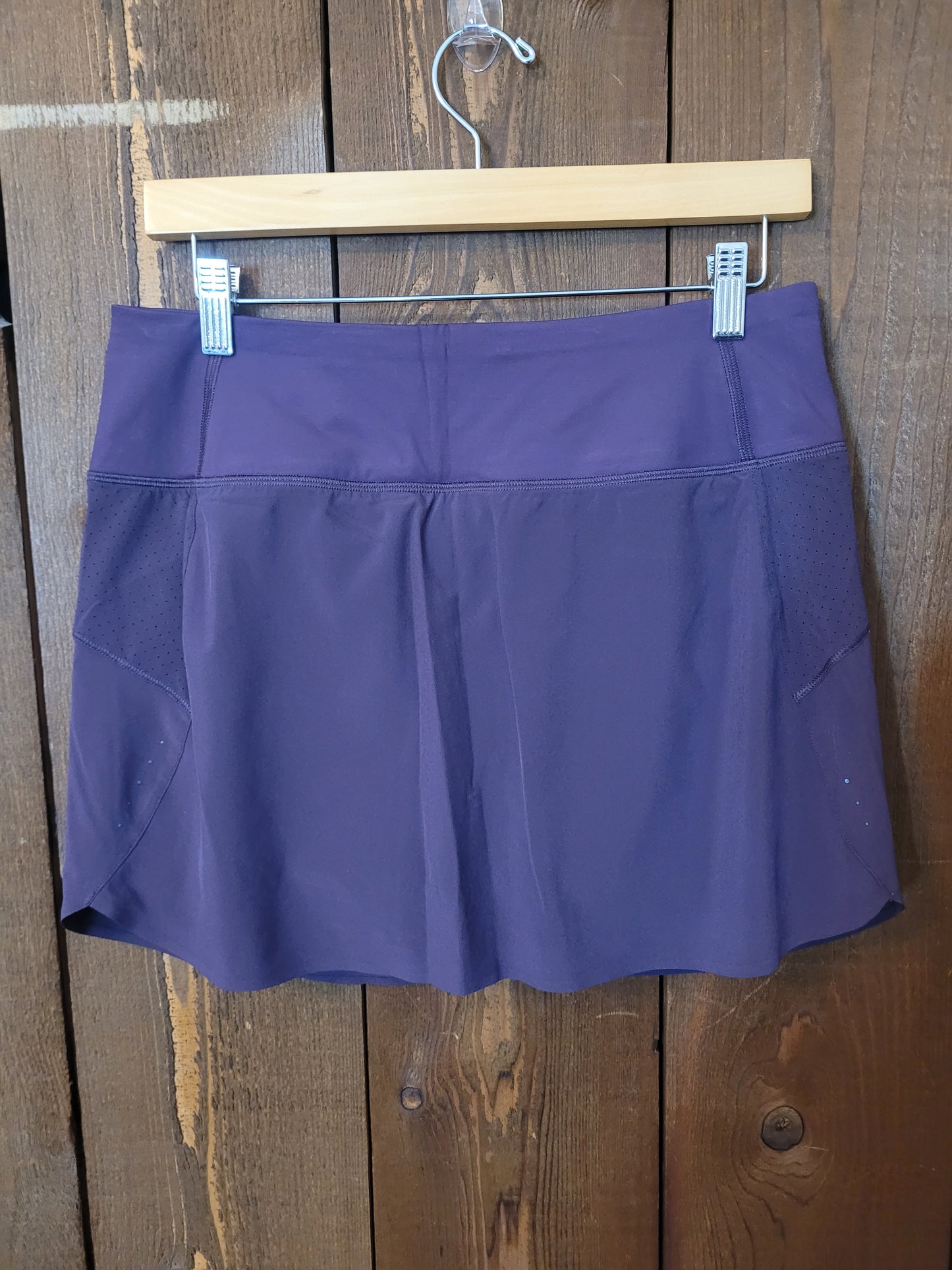 #111 Athleta Run With It Skort Women Size M