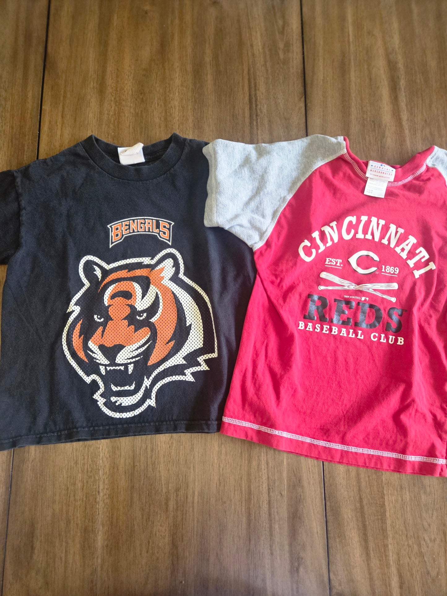 Seller 184 boys sports shirts size 8