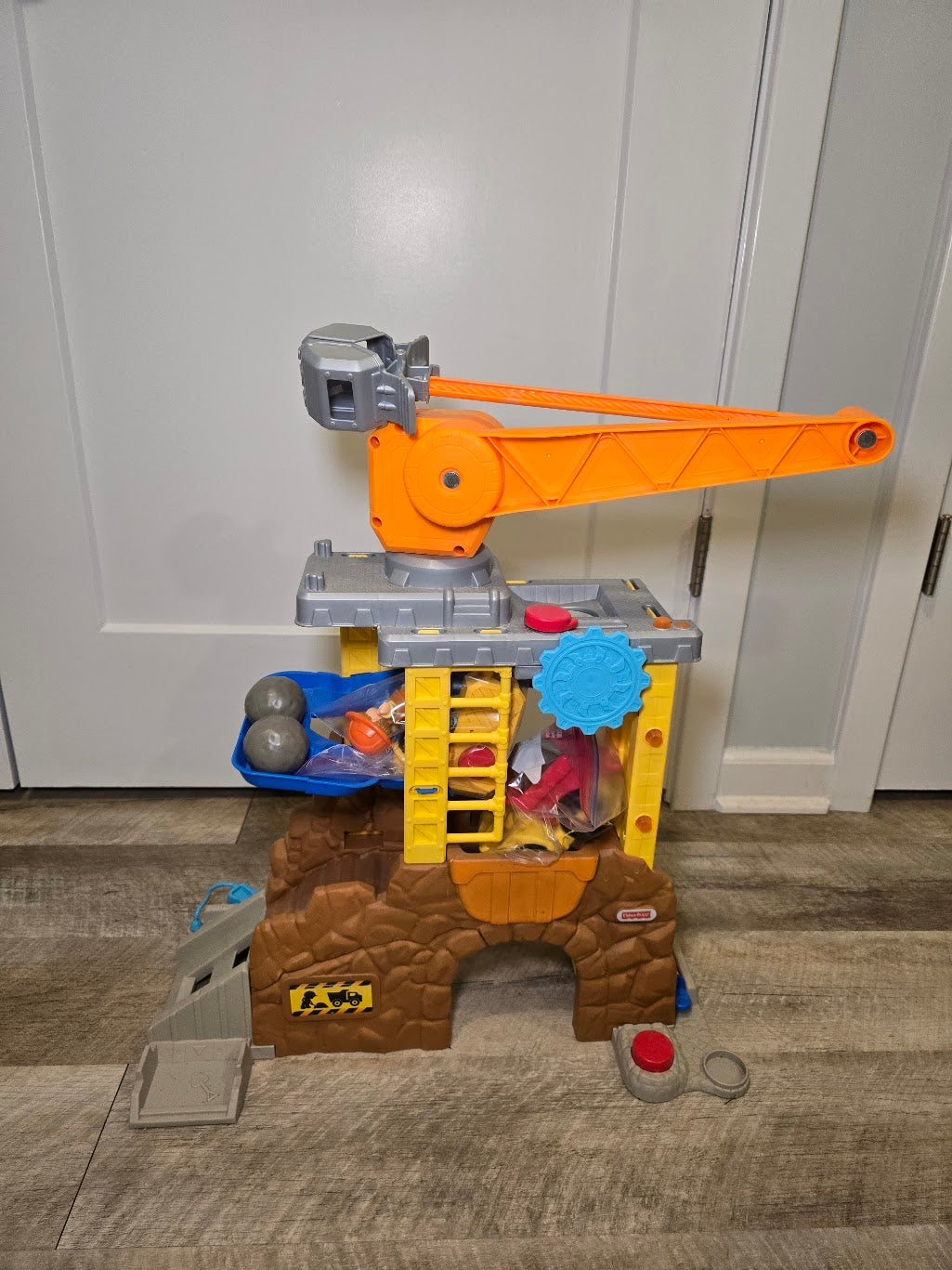#131 REDUCED Little People Construction set with truck, boulders, workers, and remote