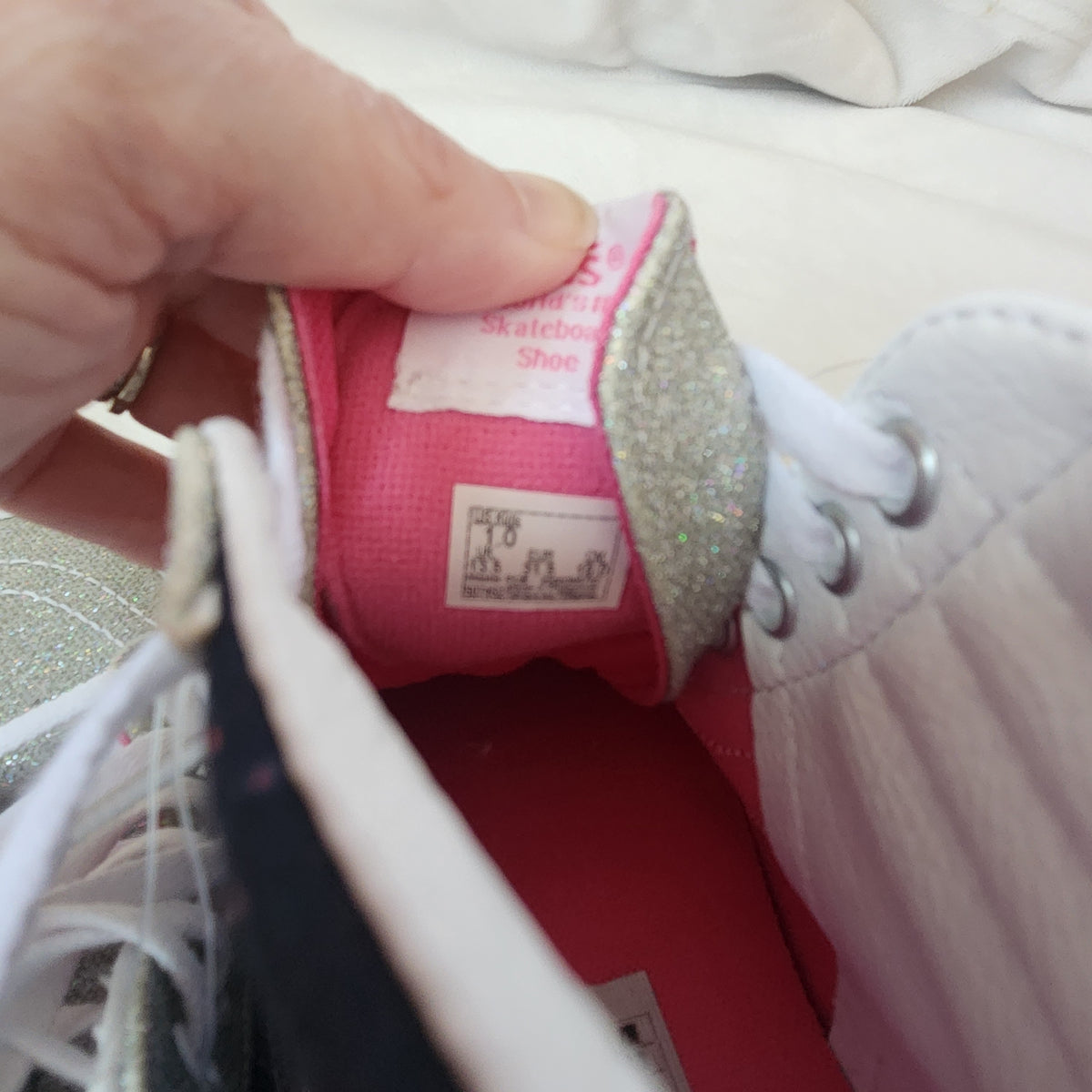 #167 NWT Rare Vans Sk8-Hi Zip Size 1 Toddler Unicorn Skate Shoes