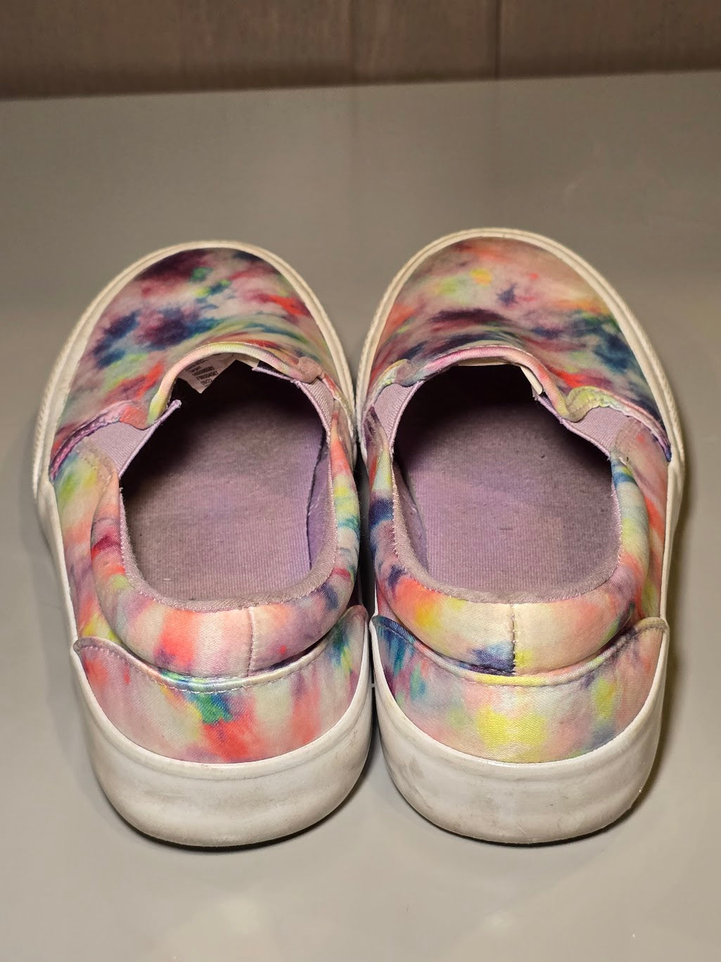 #131 REDUCED Cat & Jack tie die satin sheen slide on tennis shoes sz 13