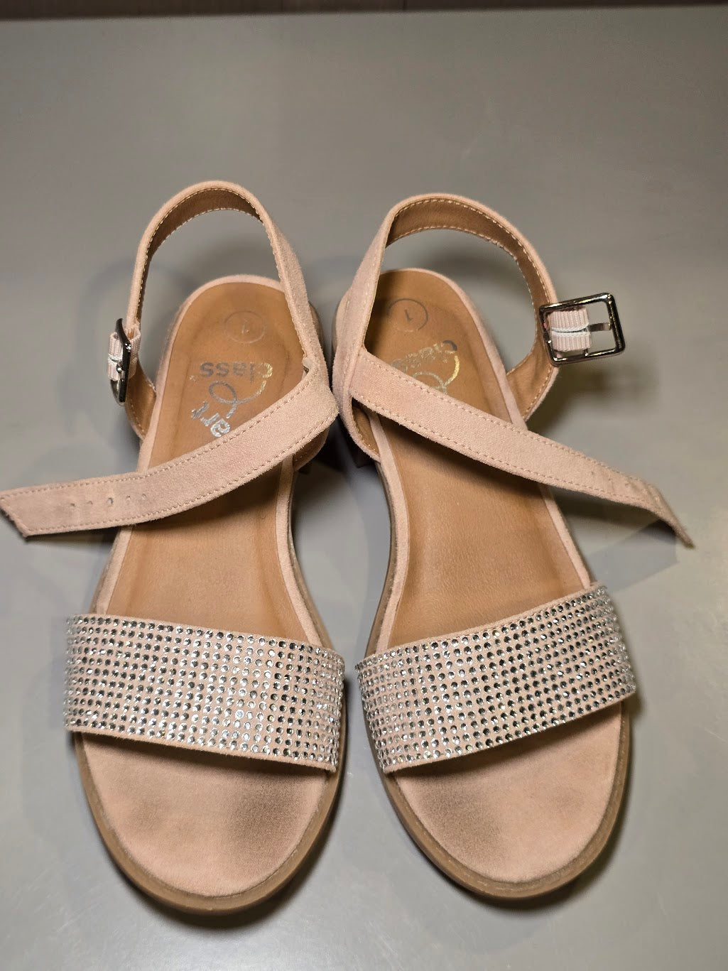 #131 REDUCED Art Class nude dress sandals sz 1