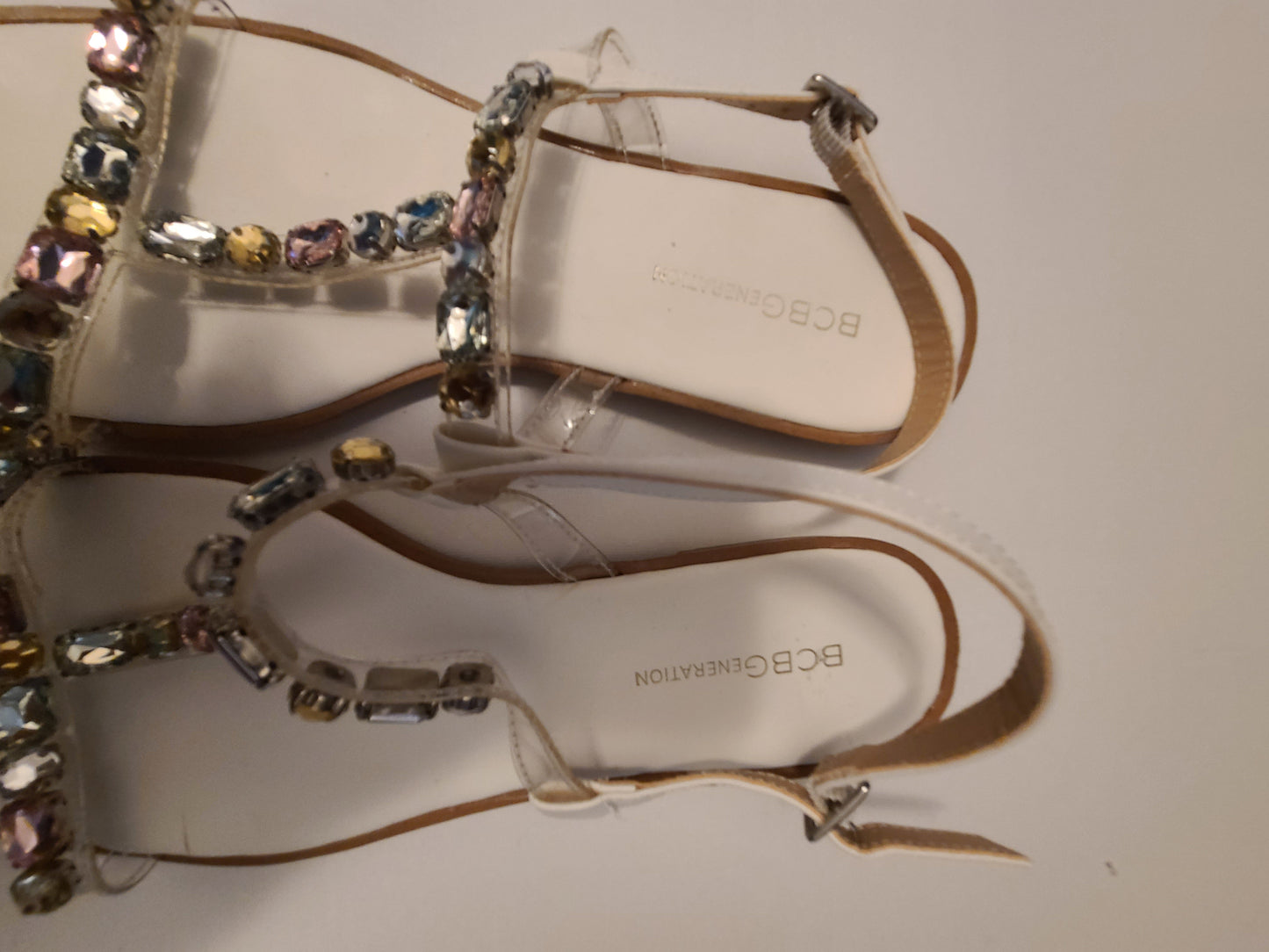 #66 womens Bcbgeneration size 10 sandals