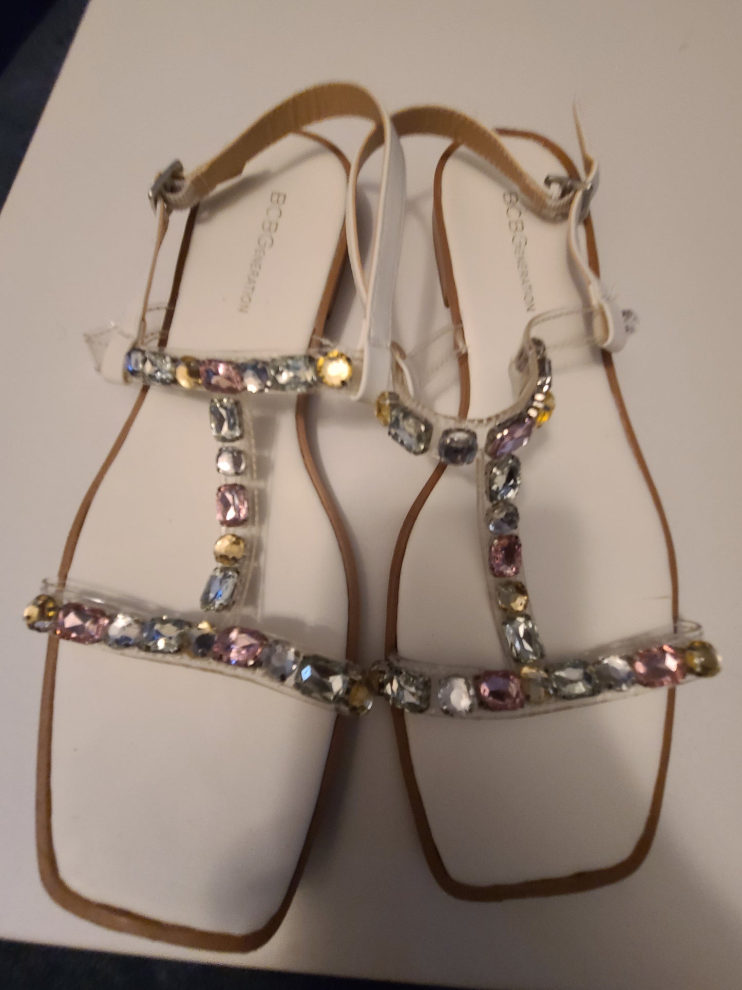 #66 womens Bcbgeneration size 10 sandals