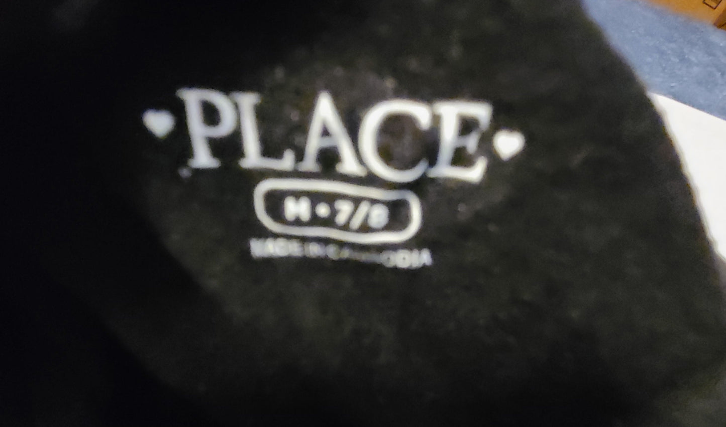 #66 girls the place  screen tshirt size M (7/8))