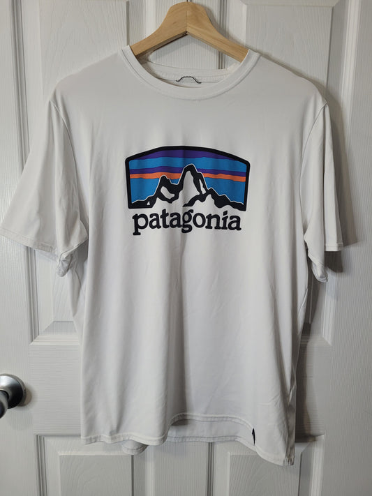 #44 Patagonia Capilene Short-Sleeve Top Men's Size M