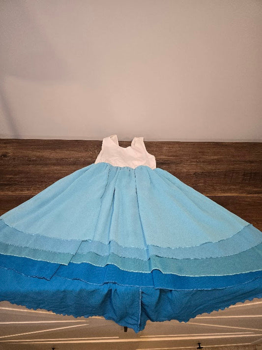 #131 REDUCED Oopsie Daisy Hi Lo Ombre Dress sz 6