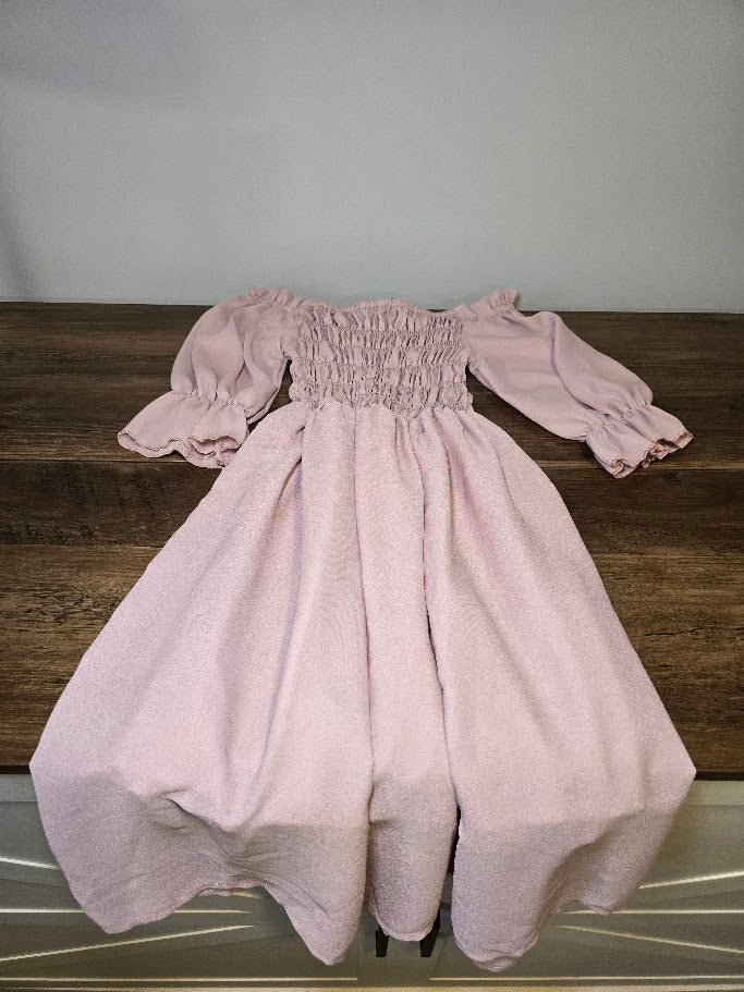 #131 REDUCED Oopsie Daisy dusty pink shirred dress sz 6
