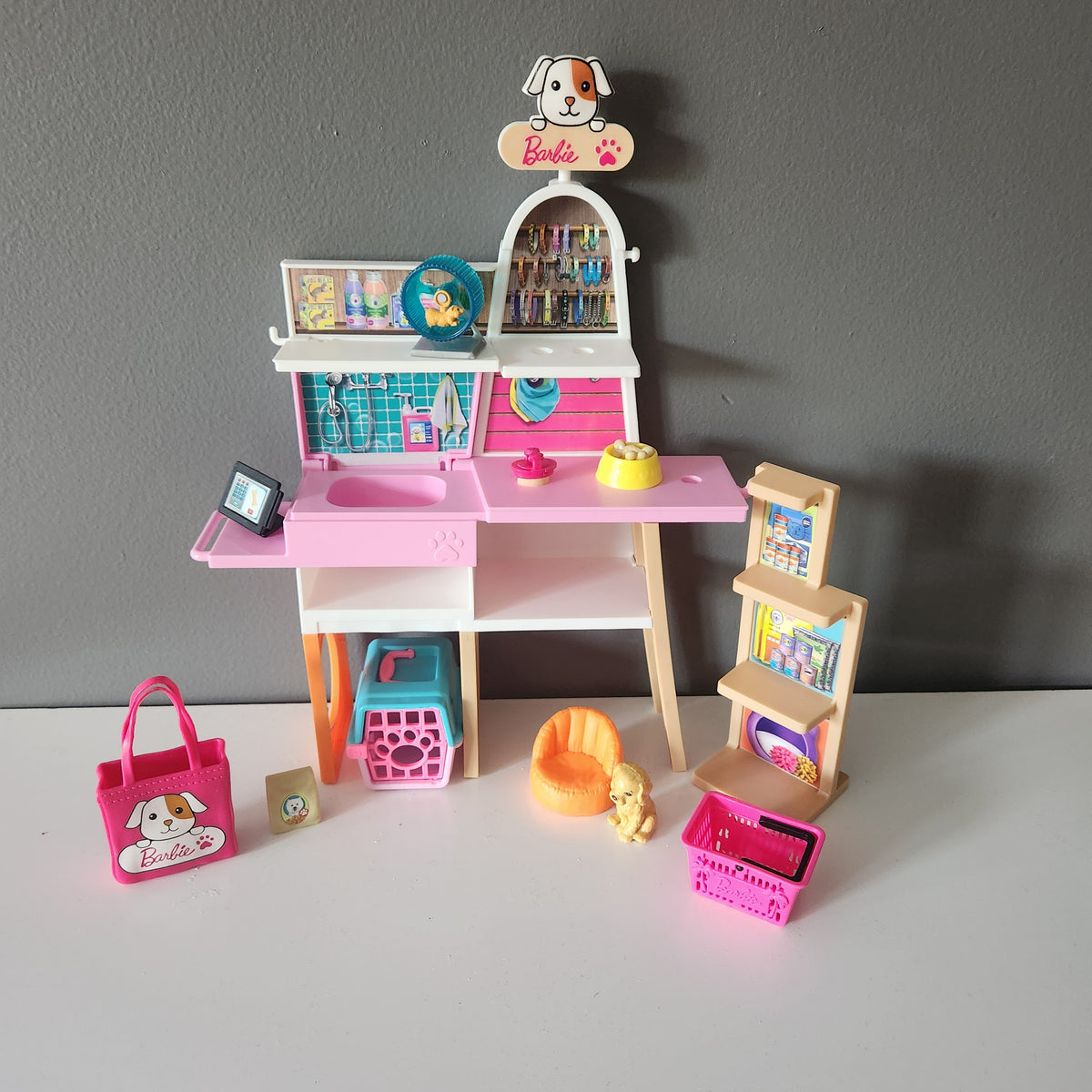 #176 Barbie Pet Boutique Playset with Pets and Accessories