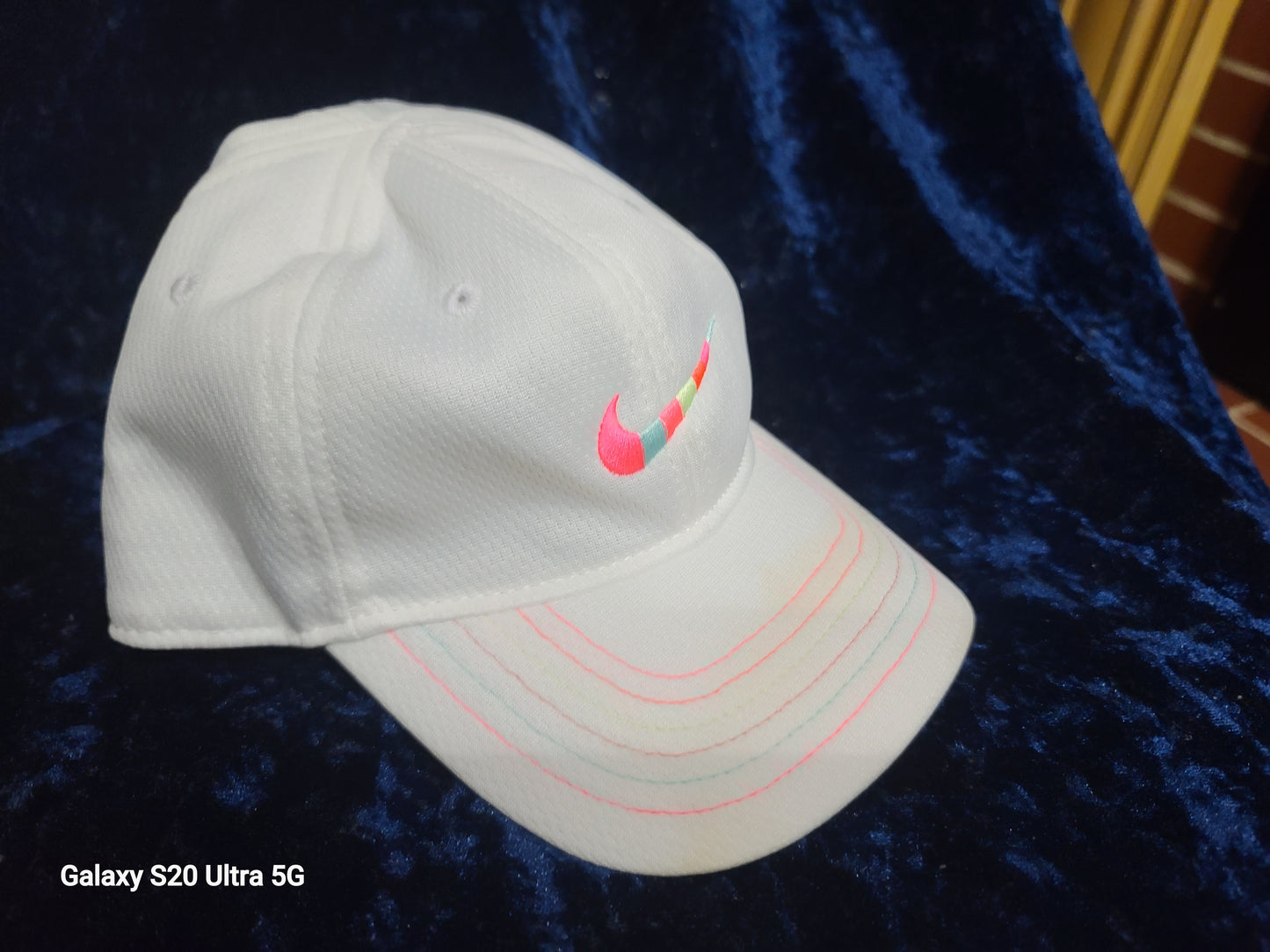 Nike Girl`s Rainbow Swoosh Hat White, 12-24 Months