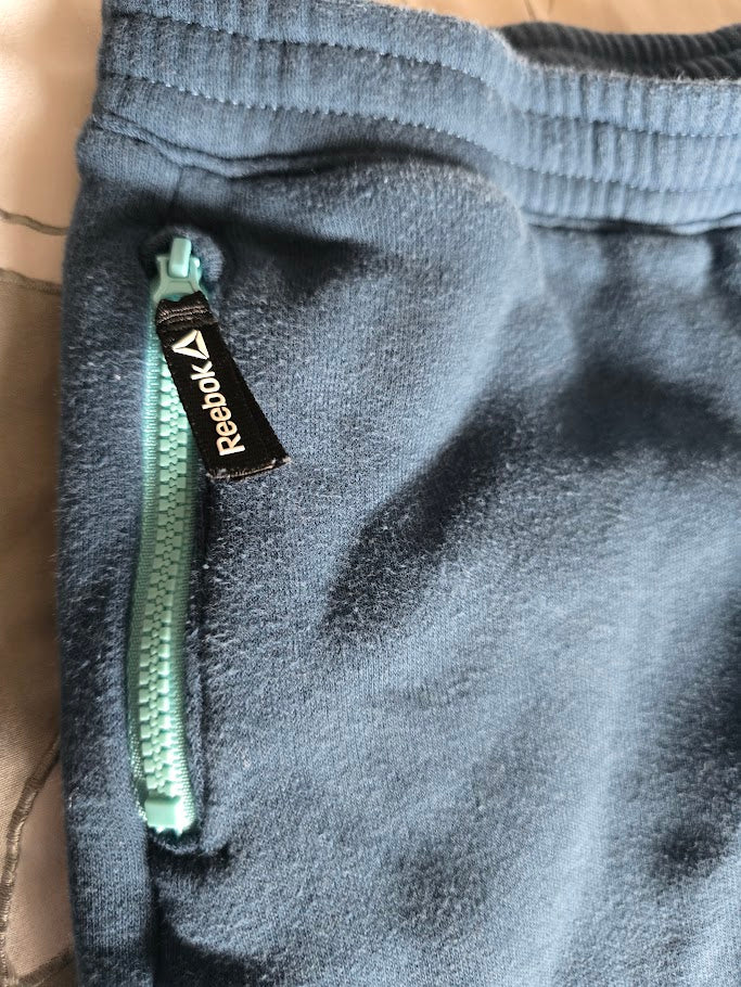 #131 Reebok dark teal with light teal highlight sweatpants sz 6