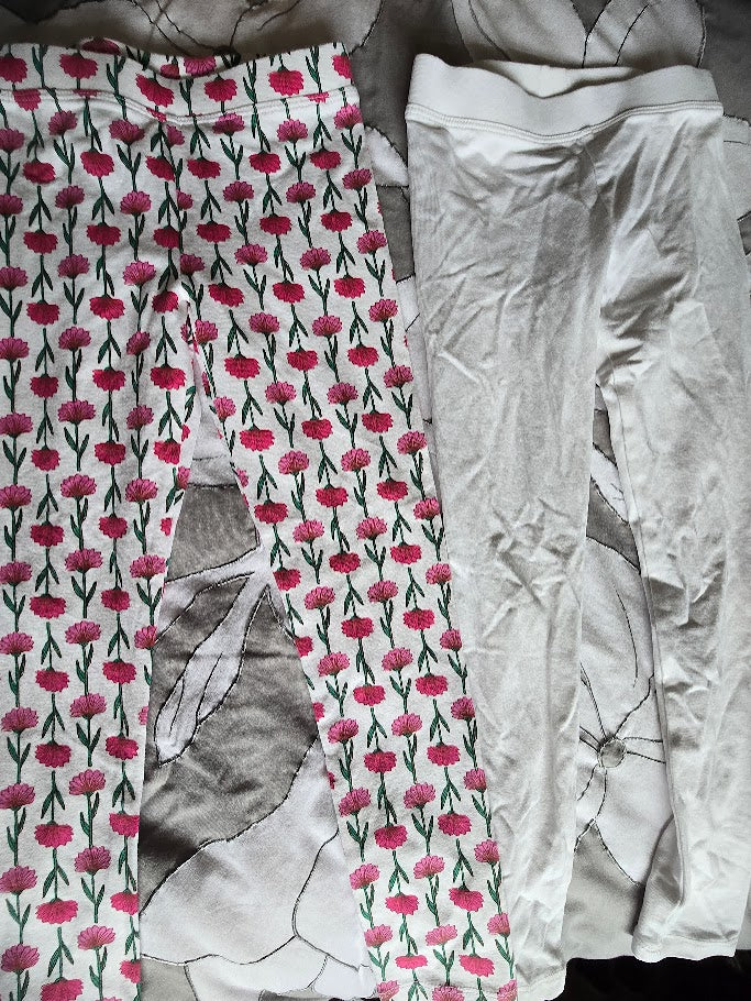 #131 J Crew Cuts 2 girls leggings in floral and white sz 6 - 7