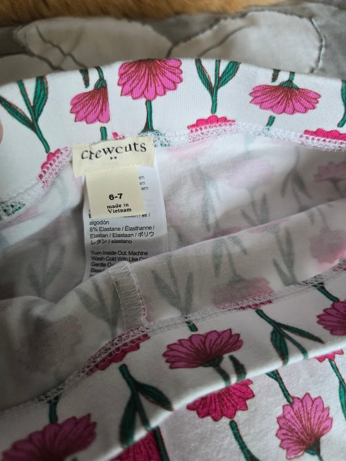 #131 J Crew Cuts 2 girls leggings in floral and white sz 6 - 7