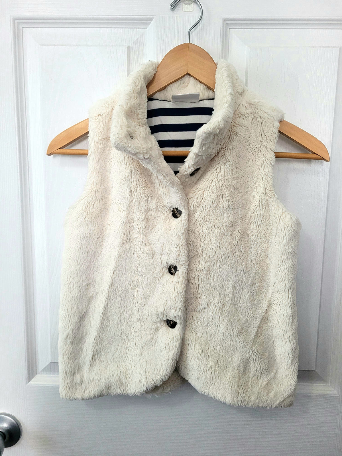 #164 Hanna Andersson Faux Fur Vest Girls 140 (10)