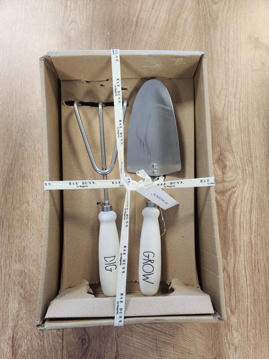 #167 NWT Rae Dunn Dig Grow Garden Tools Set