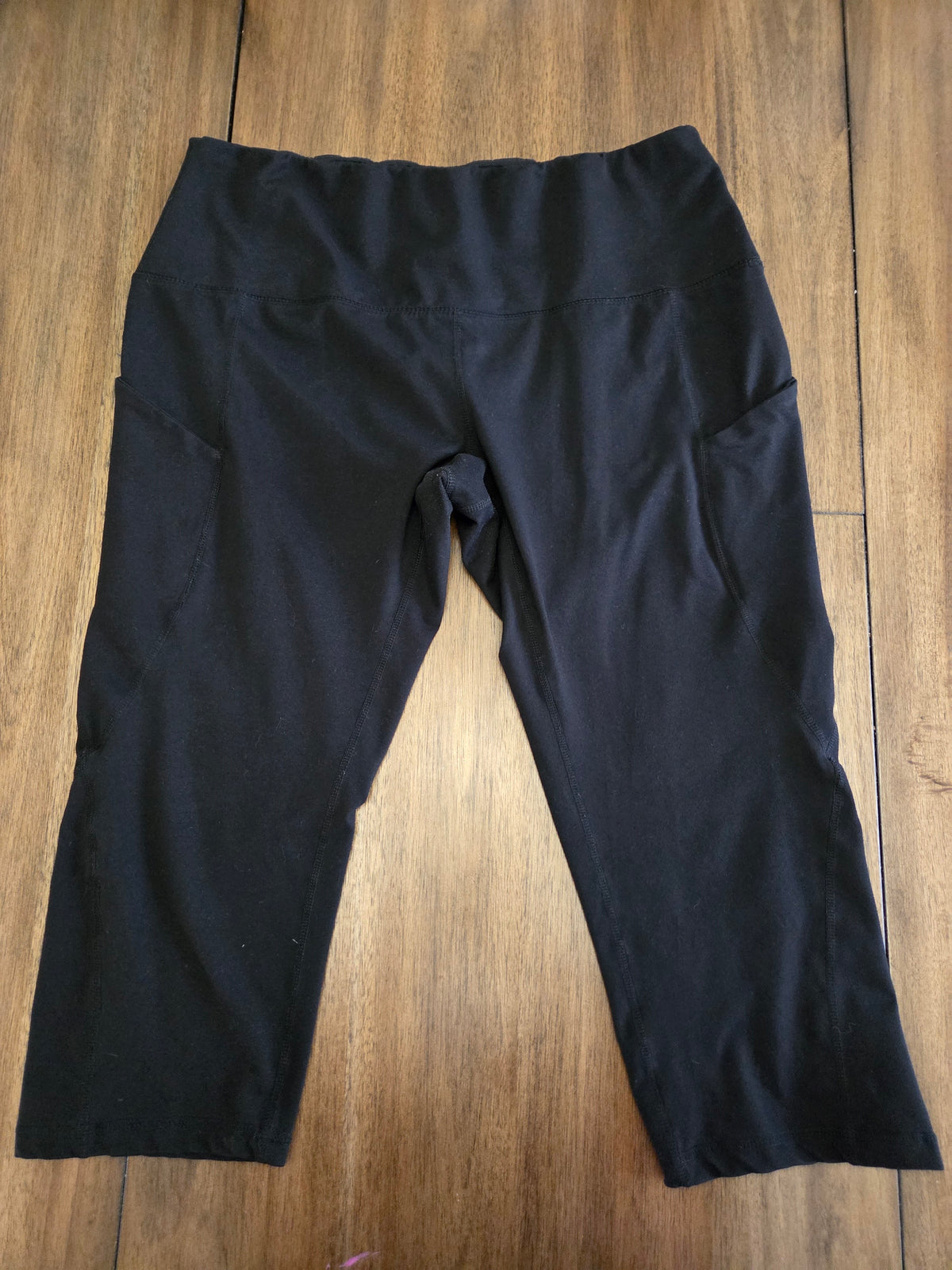 Seller 188 Women's XL Athletic pants size XL