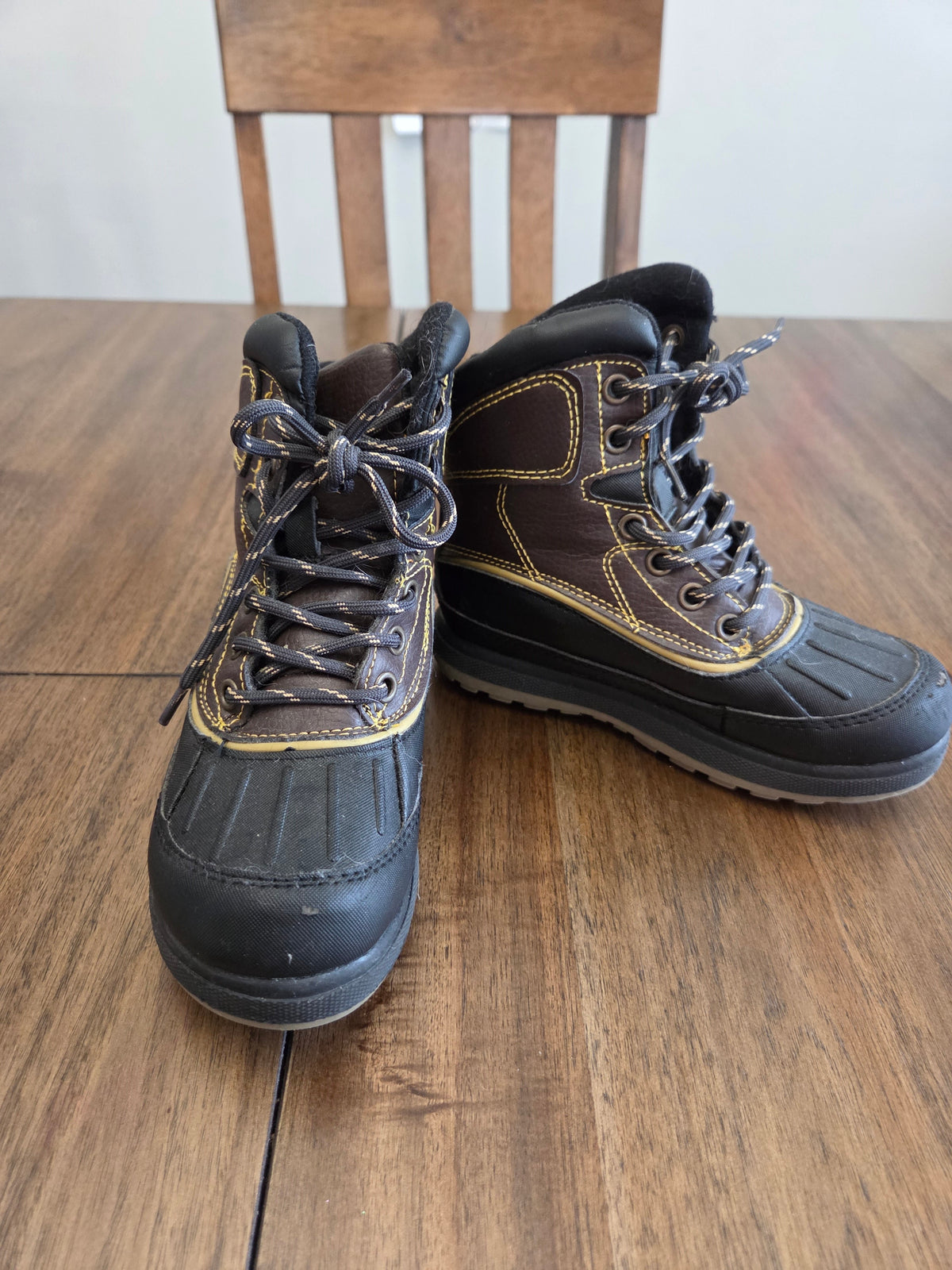 Seller 188 boys hiking boots size 12