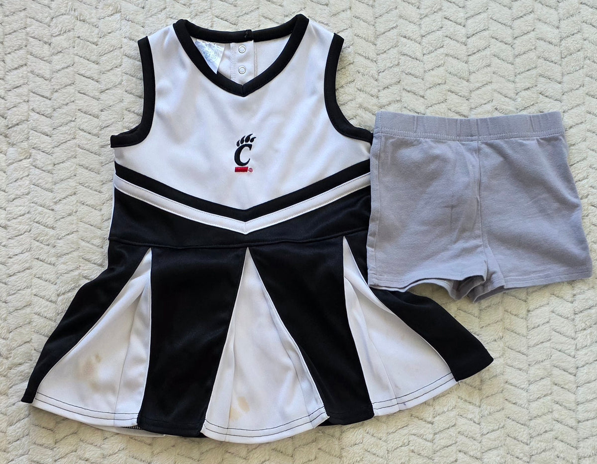 #190 Girls 3T Rivalry Threads UC Bearcats Cheerleader Uniform (2 of 2)