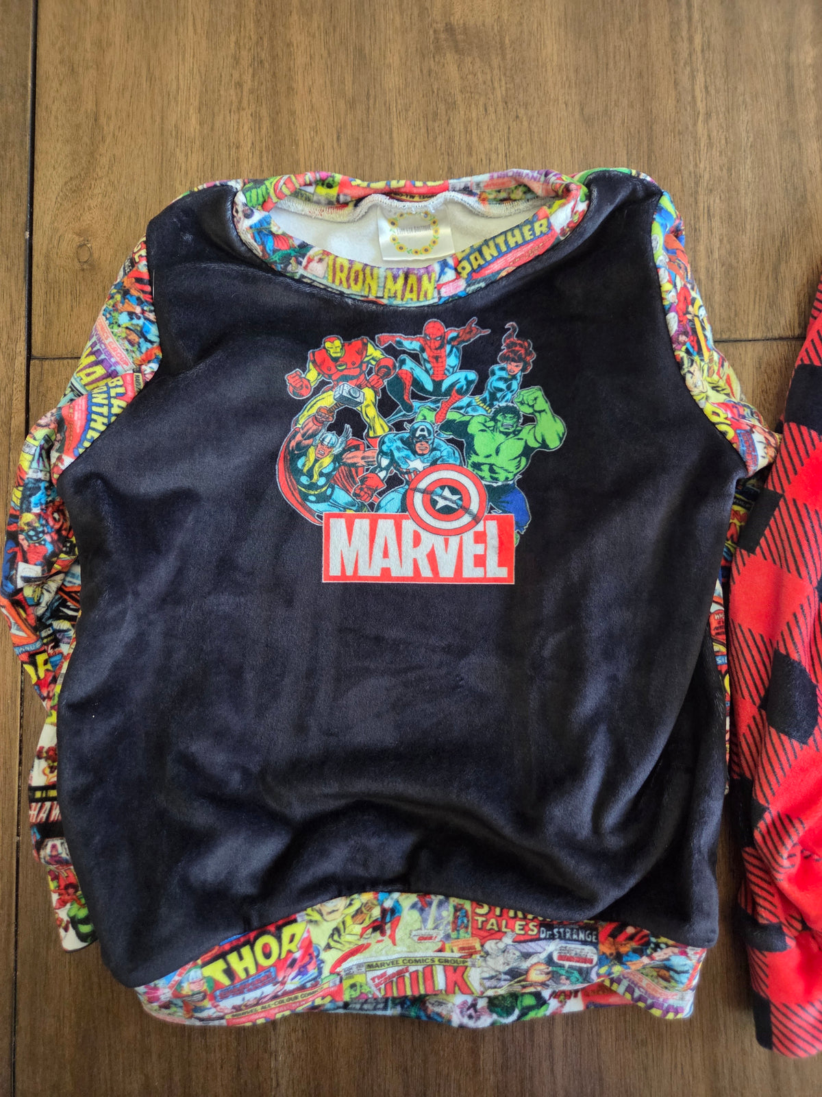 Seller 188 Boys Baby liv boutique sweatshirts- super soft. Size 6/7