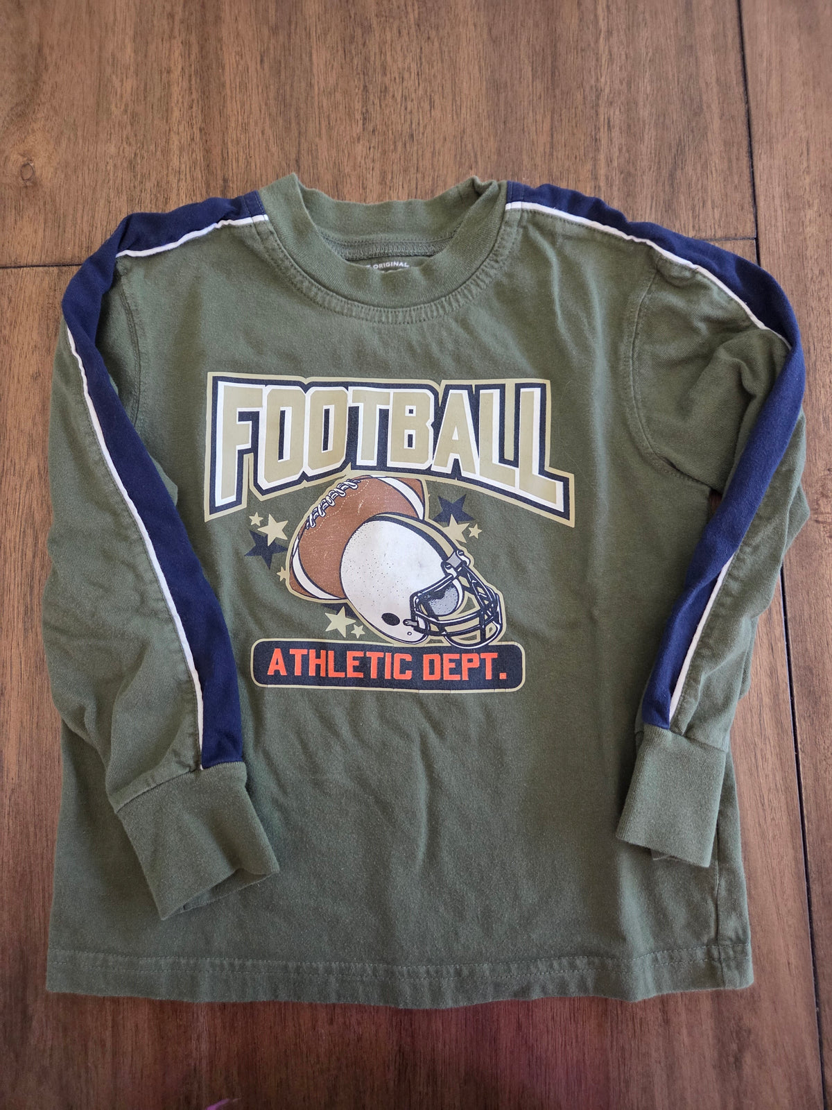 Seller 188 Boys LS top bundle size 7
