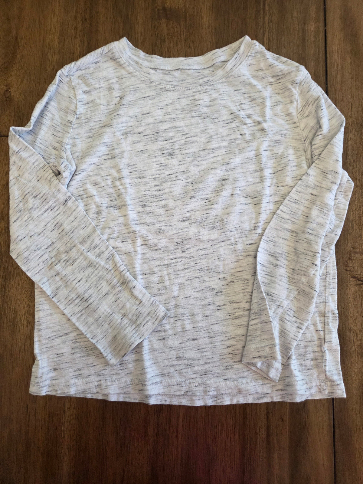 Seller 188 boys Tea and Jumping beans shirts size 7