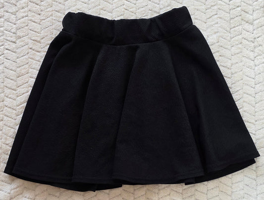 #190 Women's XS Urban Coco Black Skirt