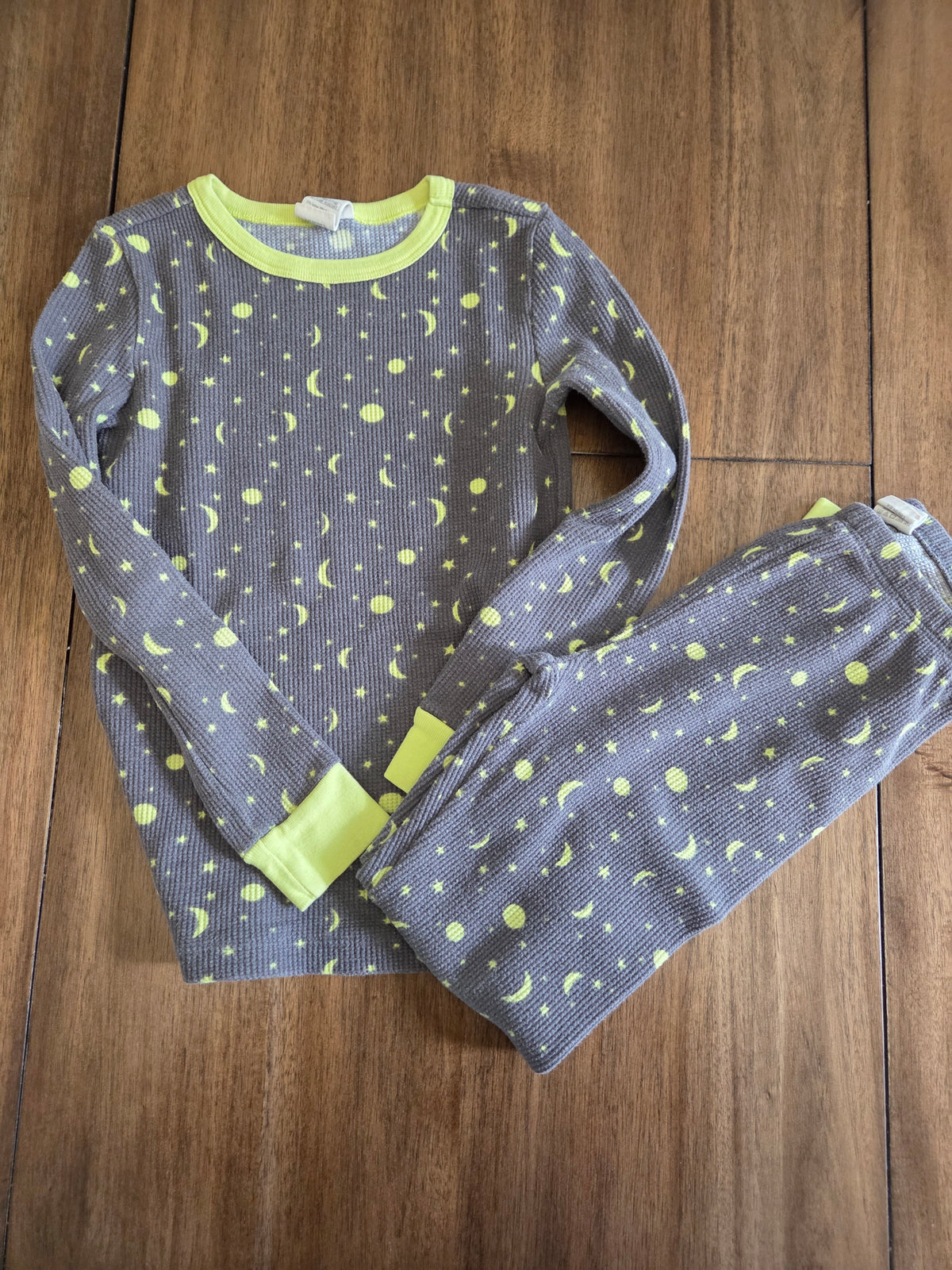 Seller 188 Boys kirkland and gymboree pajamas size 7