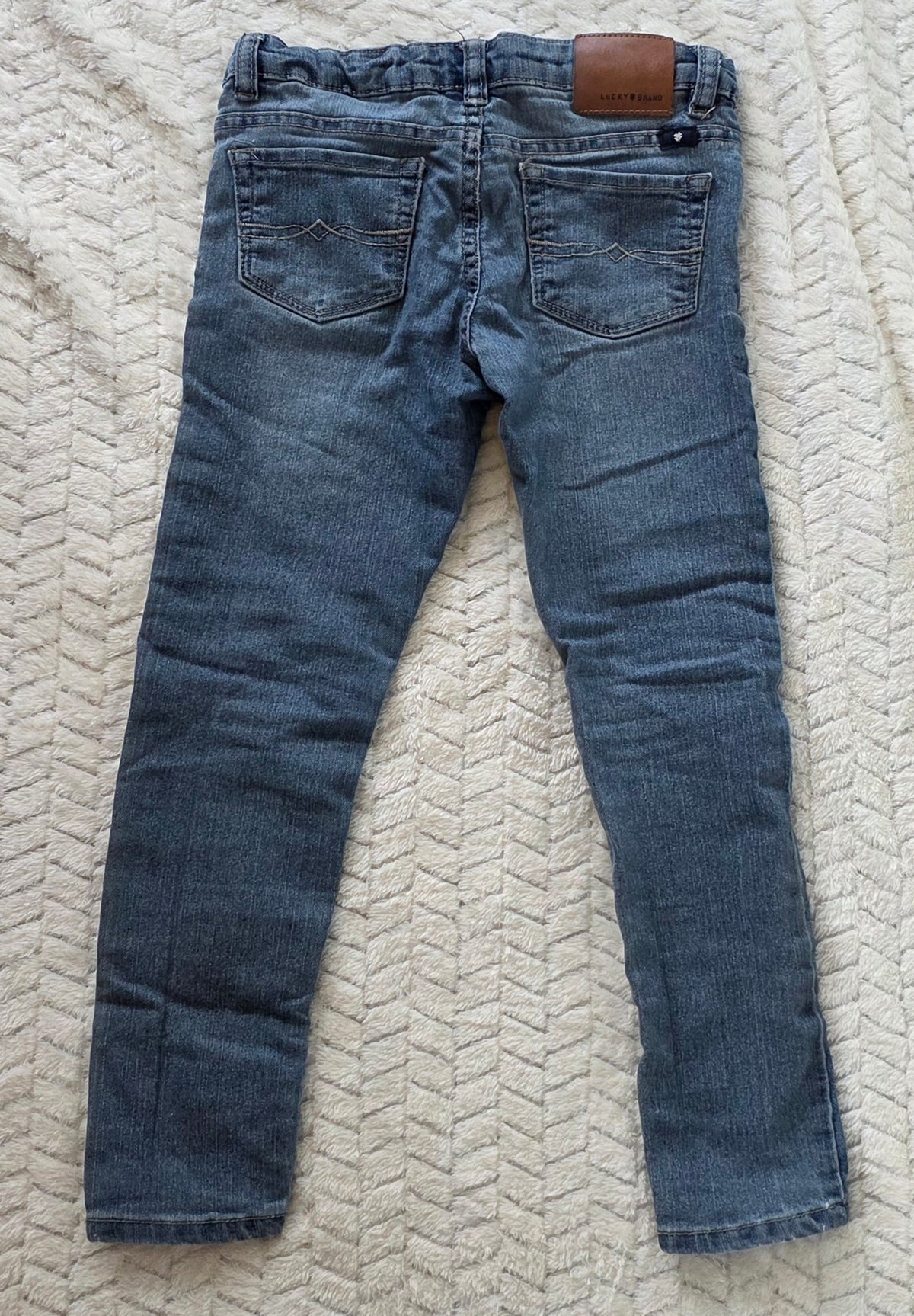 #190 Girls 7 Lucky Brand Zoe Skinny Jeans