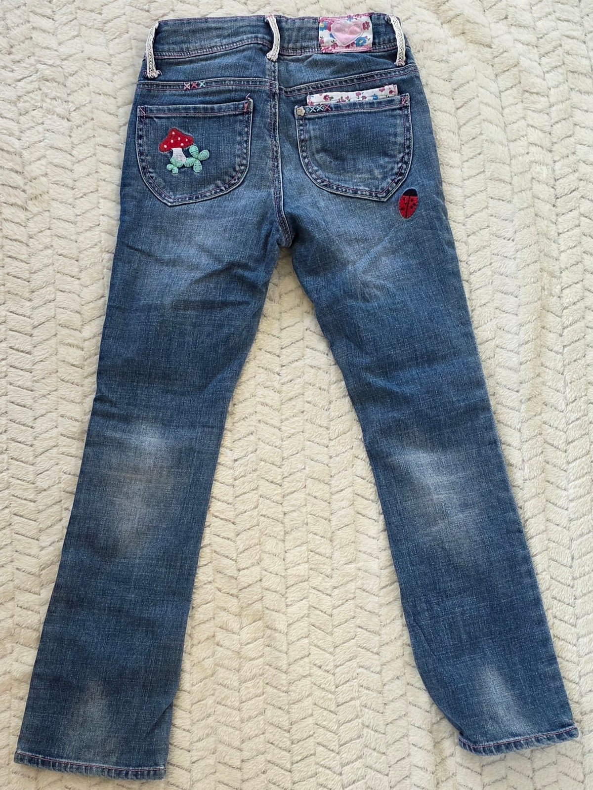 #190 Girls 7-8 Fit & Star Blue Jeans