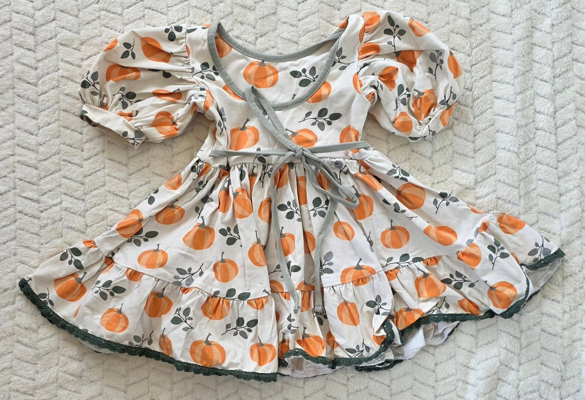 #190 Girls 18M Girl August Cream/Orange Pumpkin Fall Dress (2 of 2)