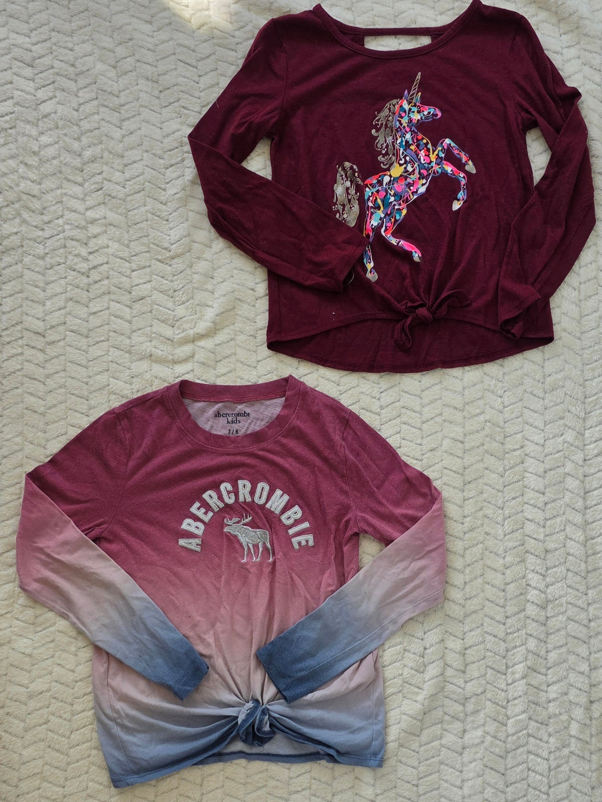 #190 Girls 7/8 Abercrombie & SO Maroon/Pink Graphic Tie‑Front Shirt Bundle