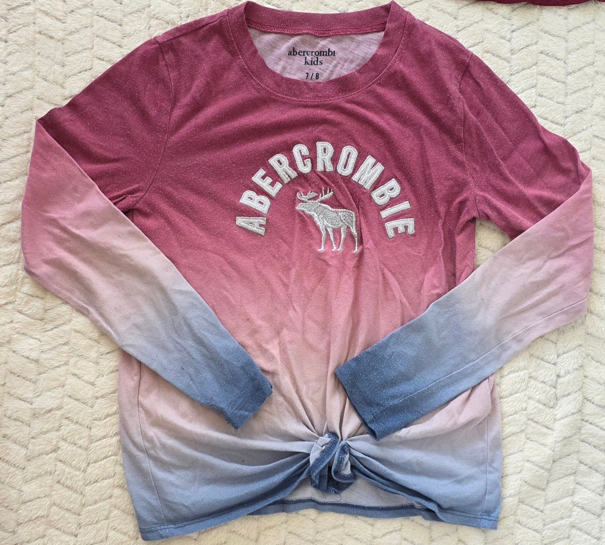 #190 Girls 7/8 Abercrombie & SO Maroon/Pink Graphic Tie‑Front Shirt Bundle