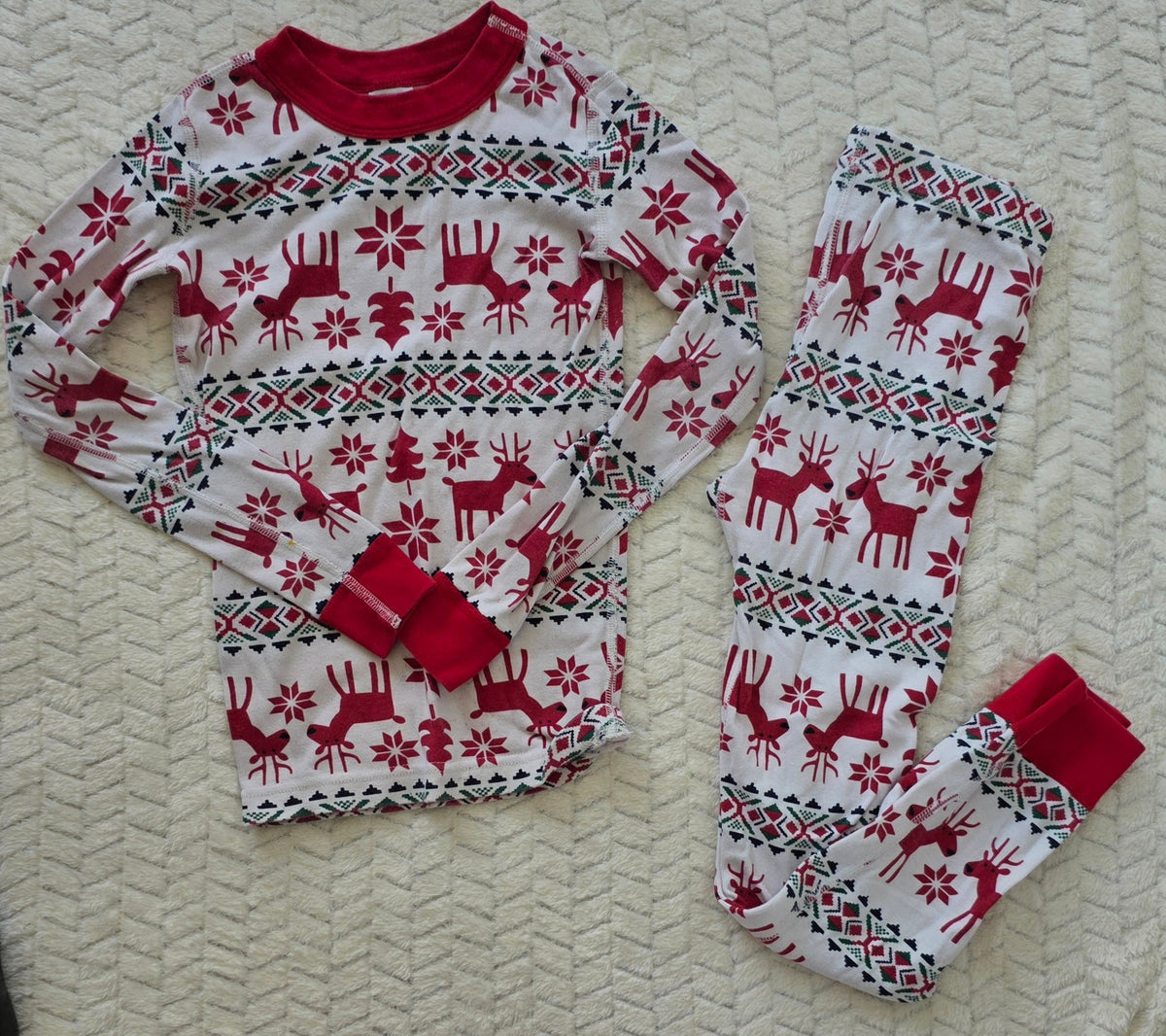 #190 Girls/Boys 8 Hanna Andersson Red/White Holiday Pajama Set