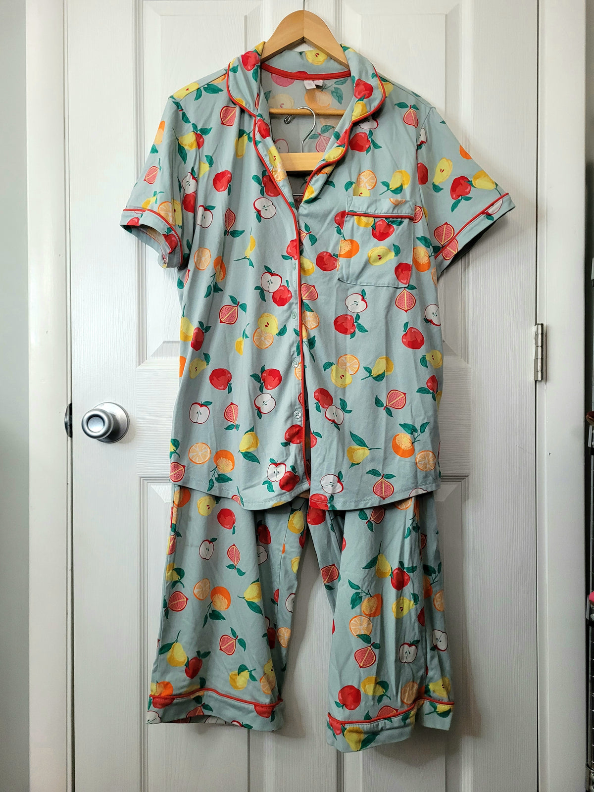#164 Joyspun Fruit Print Pajamas Women L